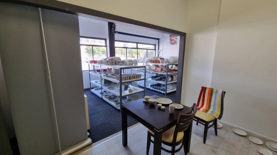 To Let Commercial Property for Rent in Salt River Western Cape